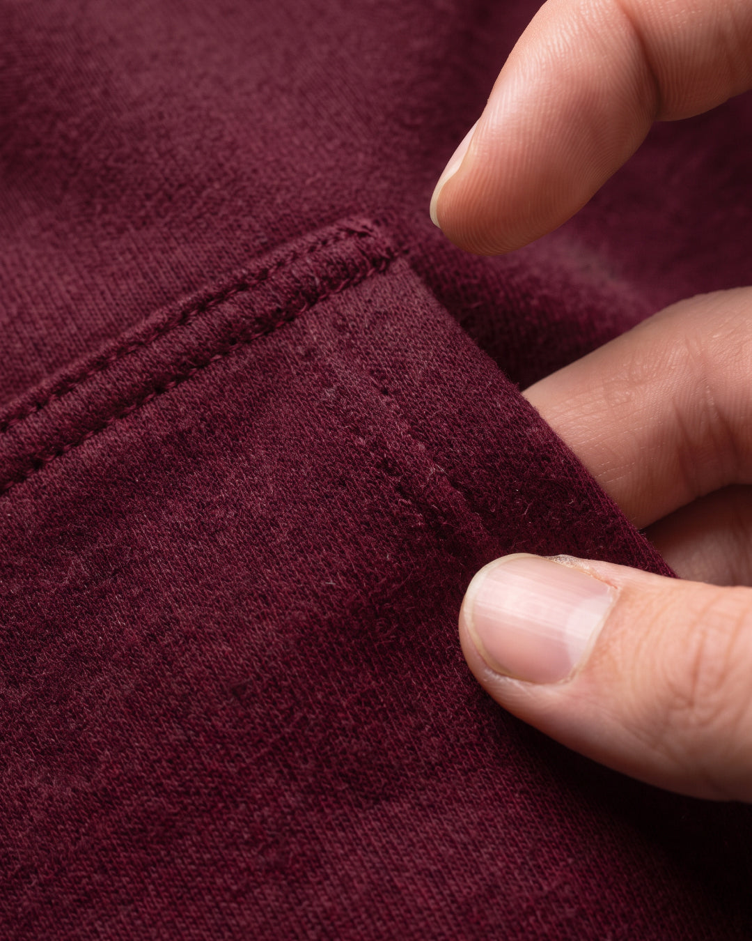 SUTRA wine milton oversized hoodie - kangaroo pocket detail
