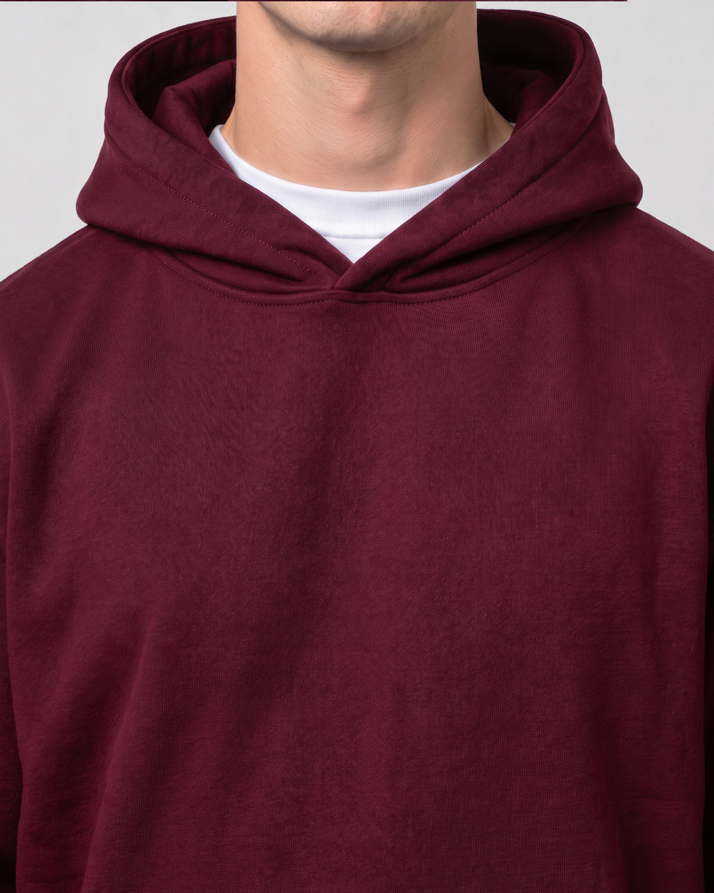 SUTRA wine milton oversized hoodie - hood and neckline close-up