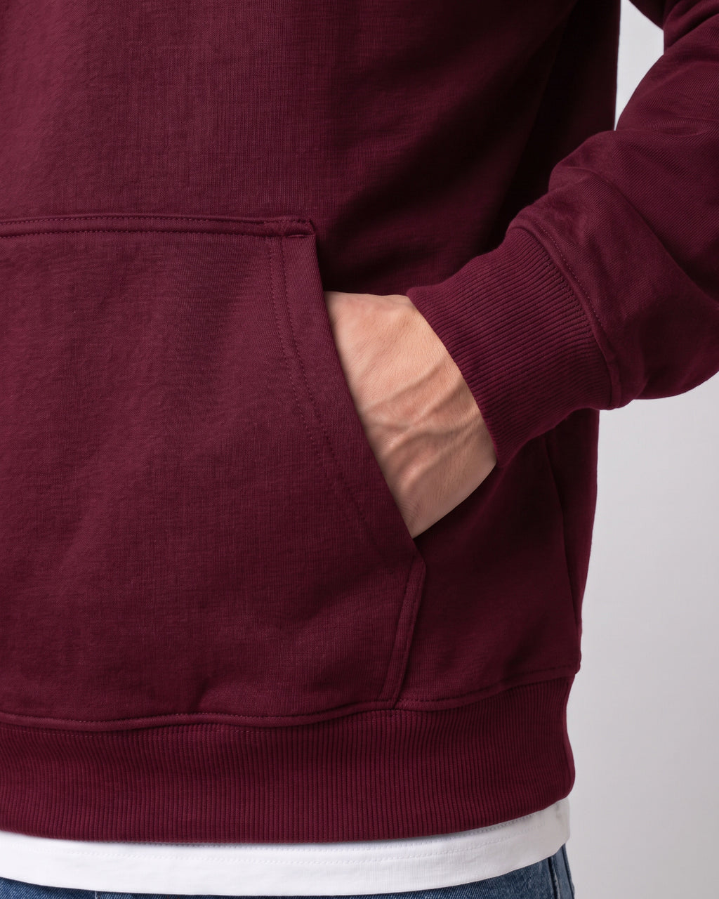 SUTRA wine milton oversized hoodie - kangaroo pocket on model